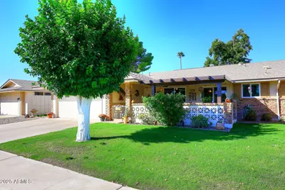 10788 W Cinnebar Avenue, Sun City, AZ 85351 - Photo 3