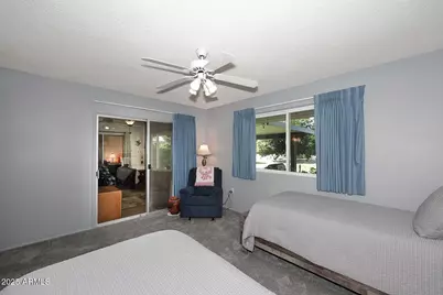 10788 W Cinnebar Avenue, Sun City, AZ 85351 - Photo 19