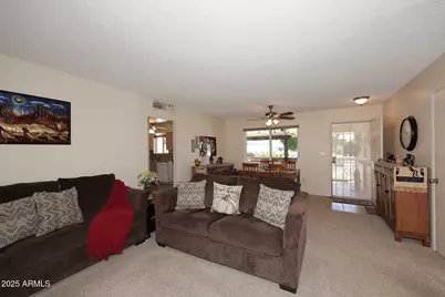 10788 W Cinnebar Avenue, Sun City, AZ 85351 - Photo 9