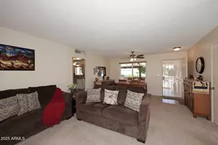 10788 W Cinnebar Ave, Sun City, AZ 85351 - Photo 9