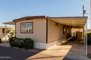 2121 N Center St, Mesa, AZ 85201 - Photo 3