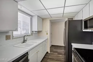 13621 N 98th Ave, Sun City, AZ 85351 - Photo 11