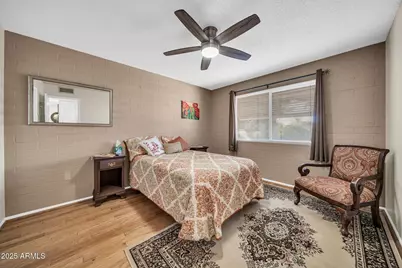 10517 W Cumberland Drive, Sun City, AZ 85351 - Photo 19