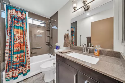 10517 W Cumberland Drive, Sun City, AZ 85351 - Photo 17