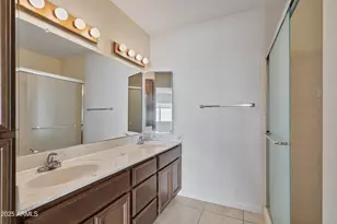 1018 E Michelle Dr, Phoenix, AZ 85022 - Photo 25