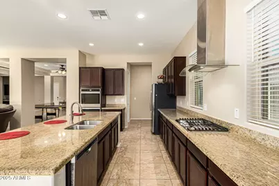 18327 W Wolf Street, Goodyear, AZ 85395 - Photo 3