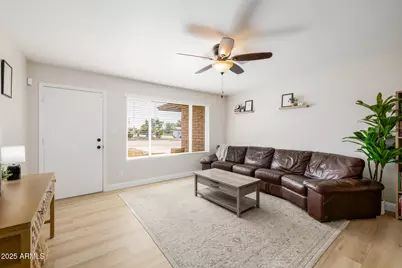 3432 W Joan De Arc Avenue, Phoenix, AZ 85029 - Photo 5