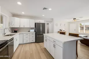 3432 W Joan De Arc Ave, Phoenix, AZ 85029 - Photo 7