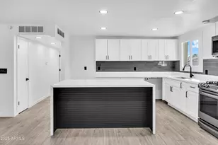 4316 N 72nd Ave, Phoenix, AZ 85033 - Photo 7