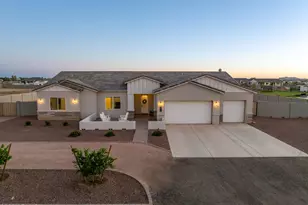 4017 E Bud Ln, San Tan Valley, AZ 85140 - Photo 1