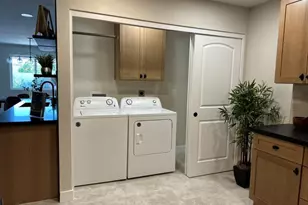 25849 S Brentwood Dr, Sun Lakes, AZ 85248 - Photo 9