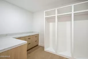 3800 E Lincoln Dr, Phoenix, AZ 85018 - Photo 19