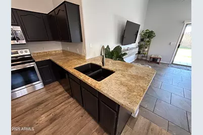 16732 N 160th Avenue, Surprise, AZ 85374 - Photo 9