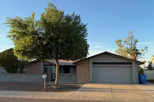 10138 W Highland Ave, Phoenix, AZ 85037 - Photo 3