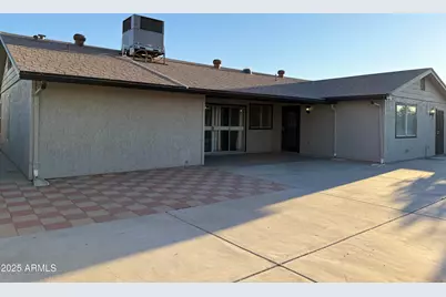 10138 W Highland Avenue, Phoenix, AZ 85037 - Photo 41