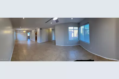 10138 W Highland Avenue, Phoenix, AZ 85037 - Photo 11