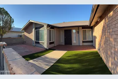 10138 W Highland Avenue, Phoenix, AZ 85037 - Photo 5