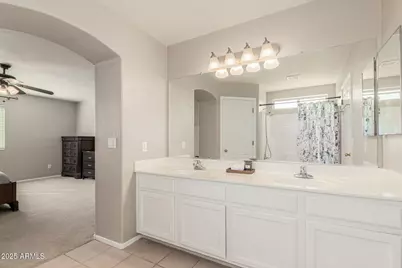 13649 W Keim Drive, Litchfield Park, AZ 85340 - Photo 17