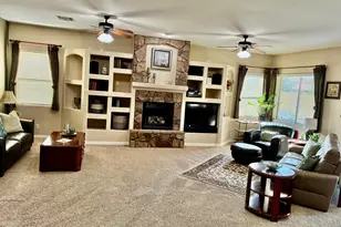 929 E Derby Dr, Tempe, AZ 85284 - Photo 17
