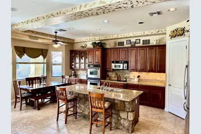 929 E Derby Drive, Tempe, AZ 85284 - Photo 15