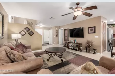 191 N 222nd Drive, Buckeye, AZ 85326 - Photo 9