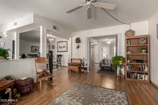 10422 W Ocotillo Dr, Sun City, AZ 85373 - Photo 11