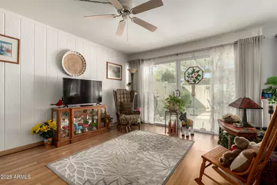 10422 W Ocotillo Drive, Sun City, AZ 85373 - Photo 9