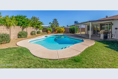 4012 E Capitan Dreyfus Avenue, Phoenix, AZ 85032 - Photo 5