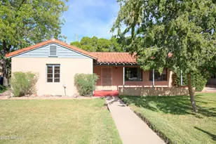 330 E Medlock Dr, Phoenix, AZ 85012 - Photo 1