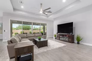 13196 W Woodstock Rd, Peoria, AZ 85383 - Photo 5