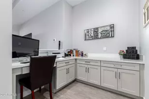 13196 W Woodstock Rd, Peoria, AZ 85383 - Photo 27