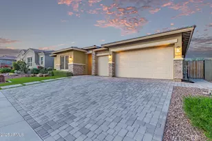 13196 W Woodstock Rd, Peoria, AZ 85383 - Photo 3