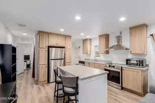 10810 N 91st Ave, Peoria, AZ 85345 - Photo 9