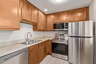 4354 N 82nd St, Scottsdale, AZ 85251 - Photo 3