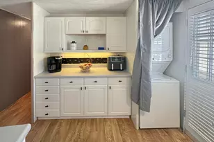 201 S Greenfield Rd, Mesa, AZ 85206 - Photo 7