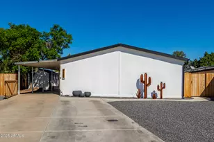 9460 E Escondido Ave, Mesa, AZ 85208 - Photo 1