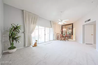 14022 N Palm Ridge Drive, Sun City, AZ 85351 - Photo 9