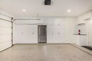 10303 E Caron St, Scottsdale, AZ 85258 - Photo 25