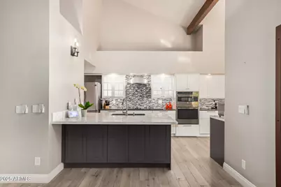 10303 E Caron Street, Scottsdale, AZ 85258 - Photo 11