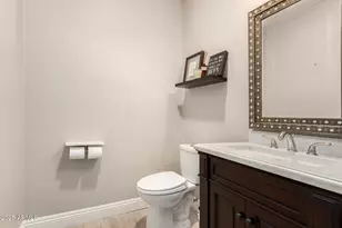 10303 E Caron St, Scottsdale, AZ 85258 - Photo 15