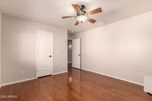 366 E Mule Train Trail, San Tan Valley, AZ 85143 - Photo 31