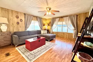 303 S Recker Rd, Mesa, AZ 85206 - Photo 5