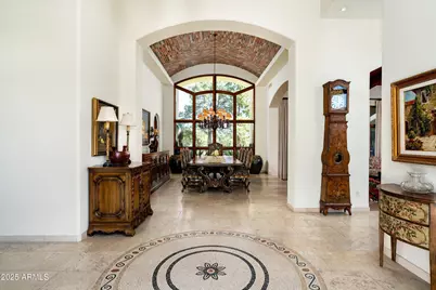 9497 N 55th Street, Paradise Valley, AZ 85253 - Photo 11