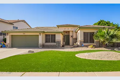 549 E Sheffield Avenue, Gilbert, AZ 85296 - Photo 1