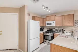 125 S 56th St, Mesa, AZ 85206 - Photo 9