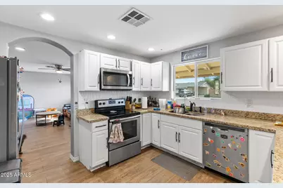 7114 W Beryl Avenue, Peoria, AZ 85345 - Photo 3