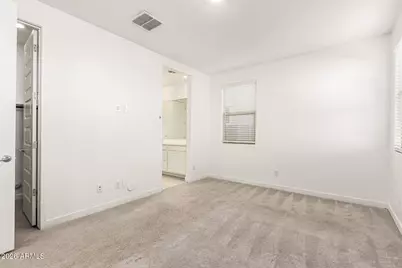 12608 W Kaler Drive, Glendale, AZ 85307 - Photo 9