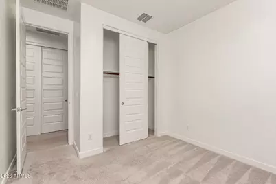 12608 W Kaler Drive, Glendale, AZ 85307 - Photo 17