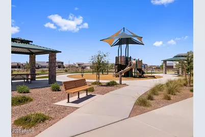 17722 W Odeum Lane, Goodyear, AZ 85338 - Photo 9