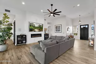 4072 E Weston Ln, San Tan Valley, AZ 85140 - Photo 7